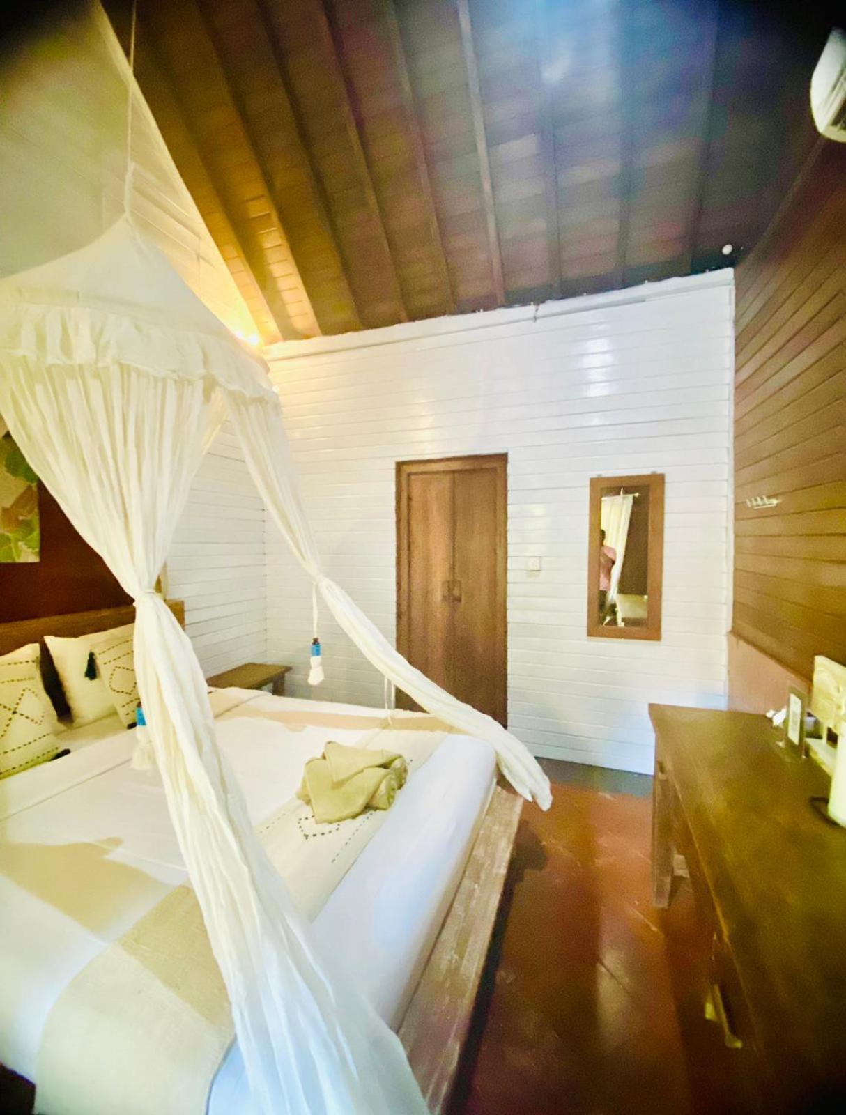 La Nusa Penida Homestay By Bijak Toyapakeh Экстерьер фото