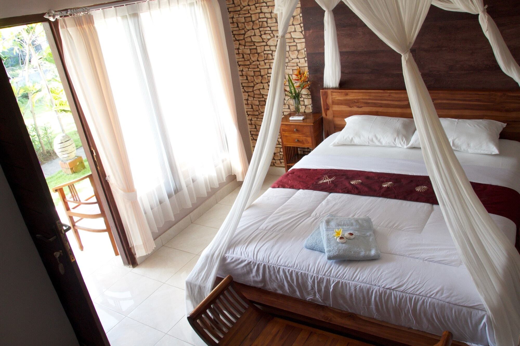 La Nusa Penida Homestay By Bijak Toyapakeh Экстерьер фото
